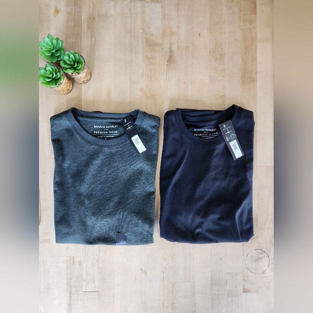 Banana Republic Premium Wash Tees X 2